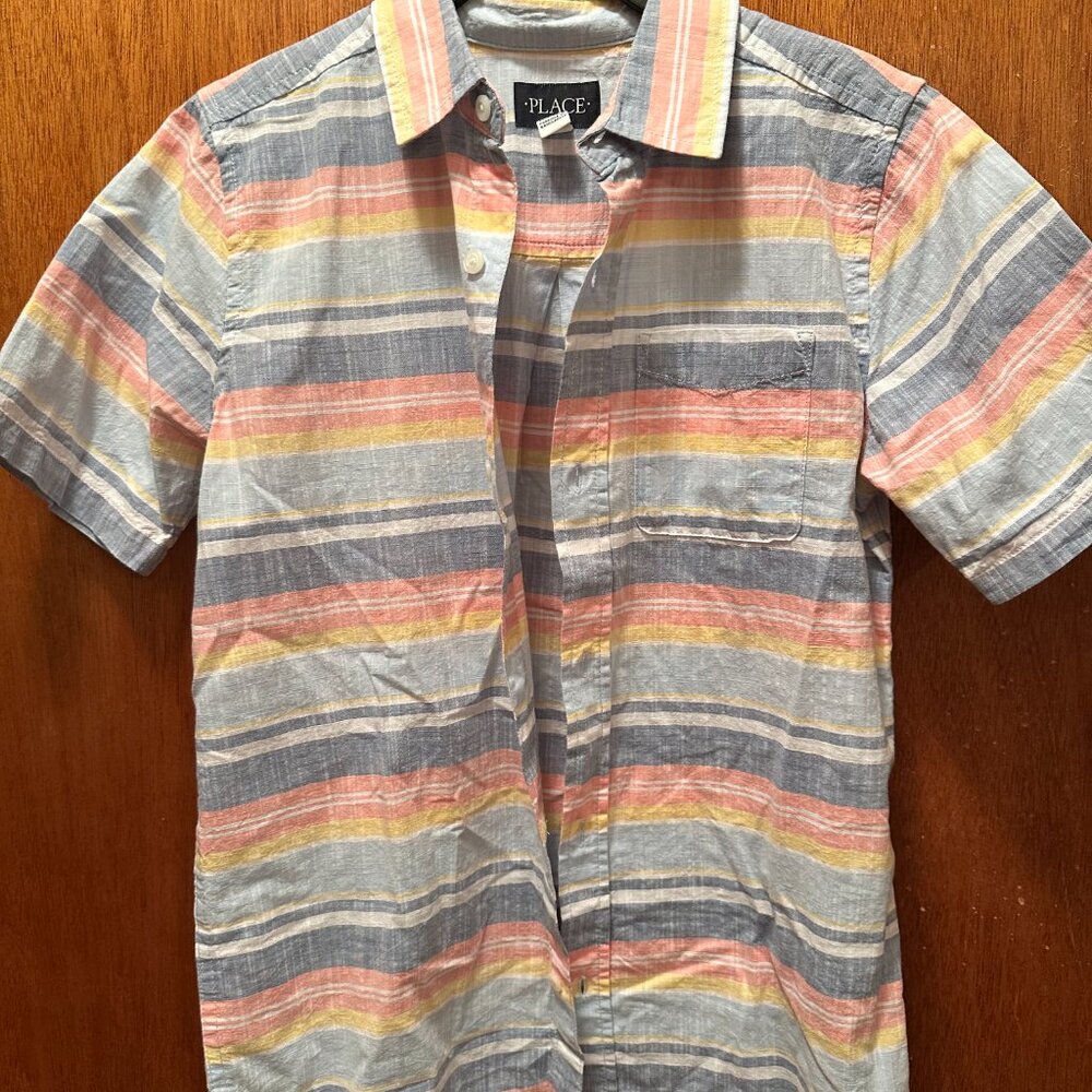Size 10/12 boy's Children's Place button down shirt